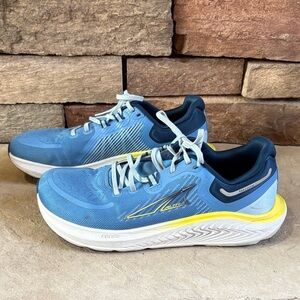 Altra sz 9 Paradigm 7 Guide Rail blue wide toe box running hiking tennis shoes